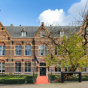 The College Amsterdam, Autograph Collection ***** Амстердам